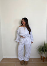 Load image into Gallery viewer, Everyday Fleece Off The shoulder Sweatshirt