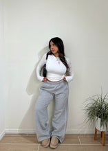 Load image into Gallery viewer, Easy Comfort Sweats ( Heather Grey)