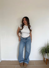 Load image into Gallery viewer, Raelynn Low rise Denim Jean