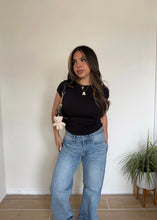 Load image into Gallery viewer, Khloe Tee ( Black)