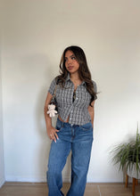 Load image into Gallery viewer, Cassi pleated button down shirt