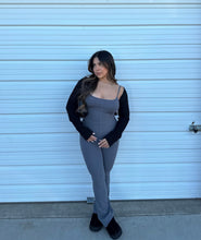Load image into Gallery viewer, Esmy Jumpsuit (Multiple colors)
