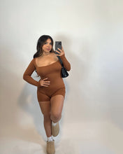 Load image into Gallery viewer, Aubrey Romper
