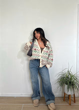 Load image into Gallery viewer, Vintage Flower Cardigan
