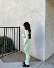 Load image into Gallery viewer, Scarlett Dress Set
